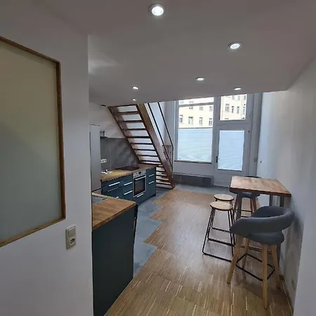 Design Gallery Center Apartment